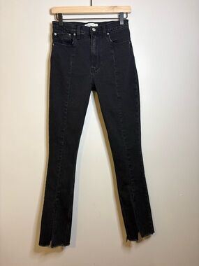 Women’s Abercrombie&Fitch Skinny Hi Rise black jeans front split,raw hem size 2R